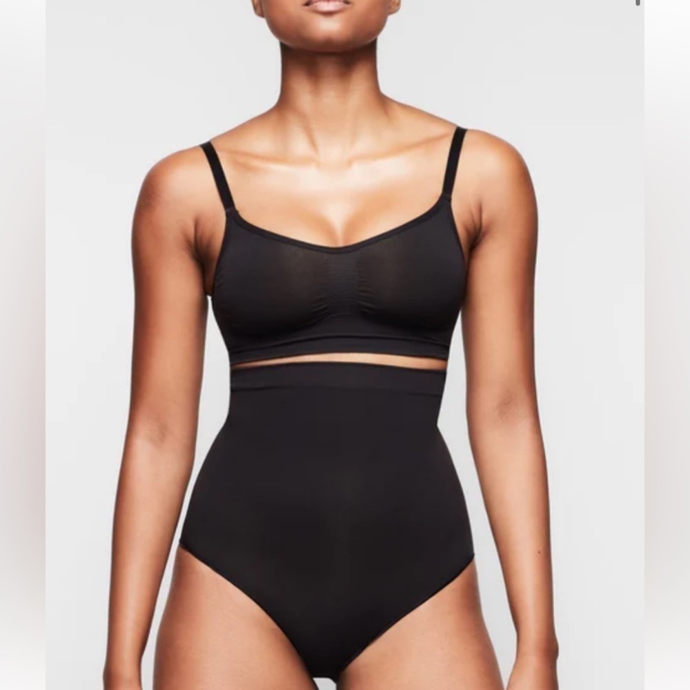 Seamless Sculpt High Waist Brief Size XL Color Onyx